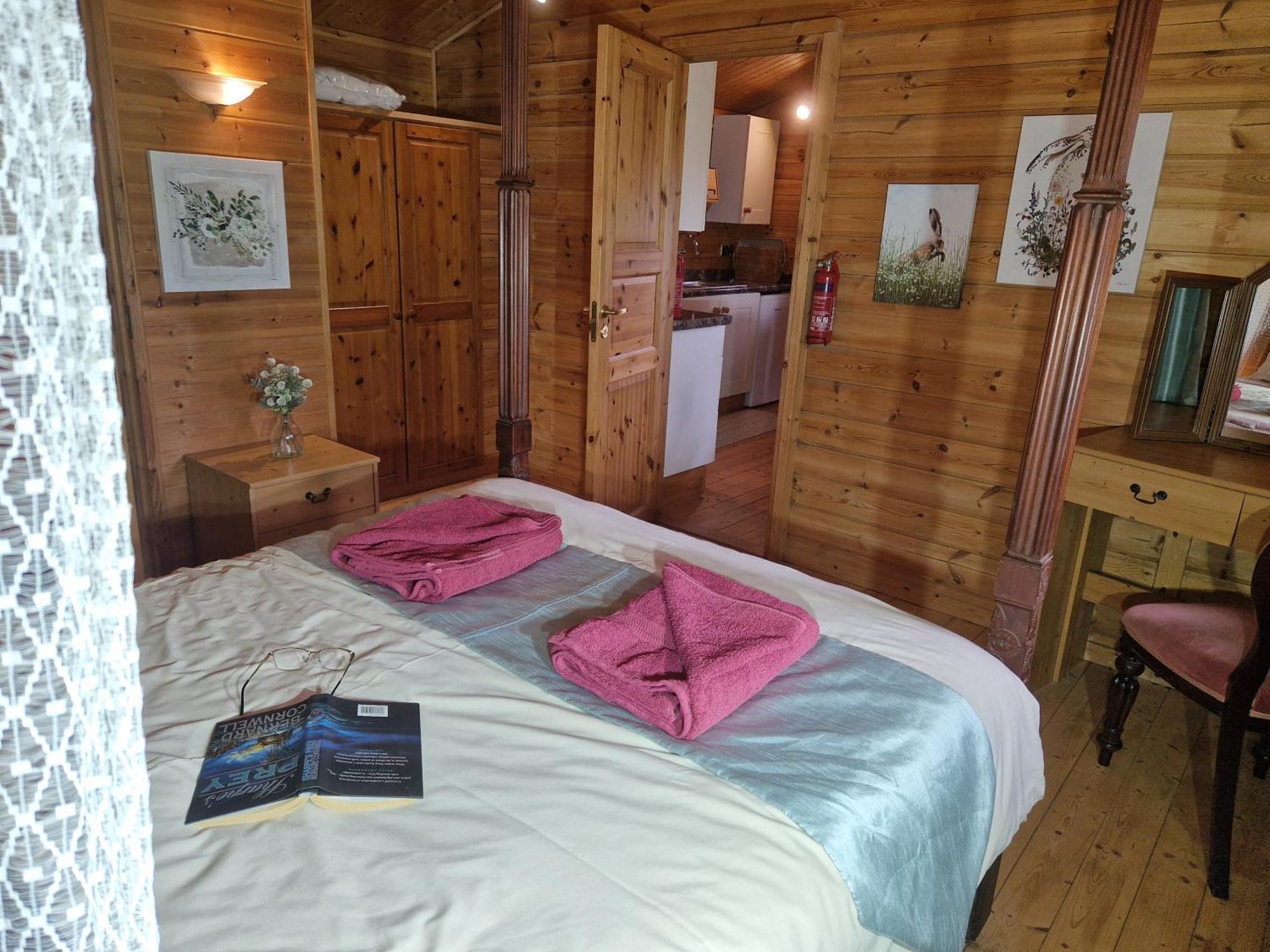 Polgwedhen Lodge Truro Bagian luar foto