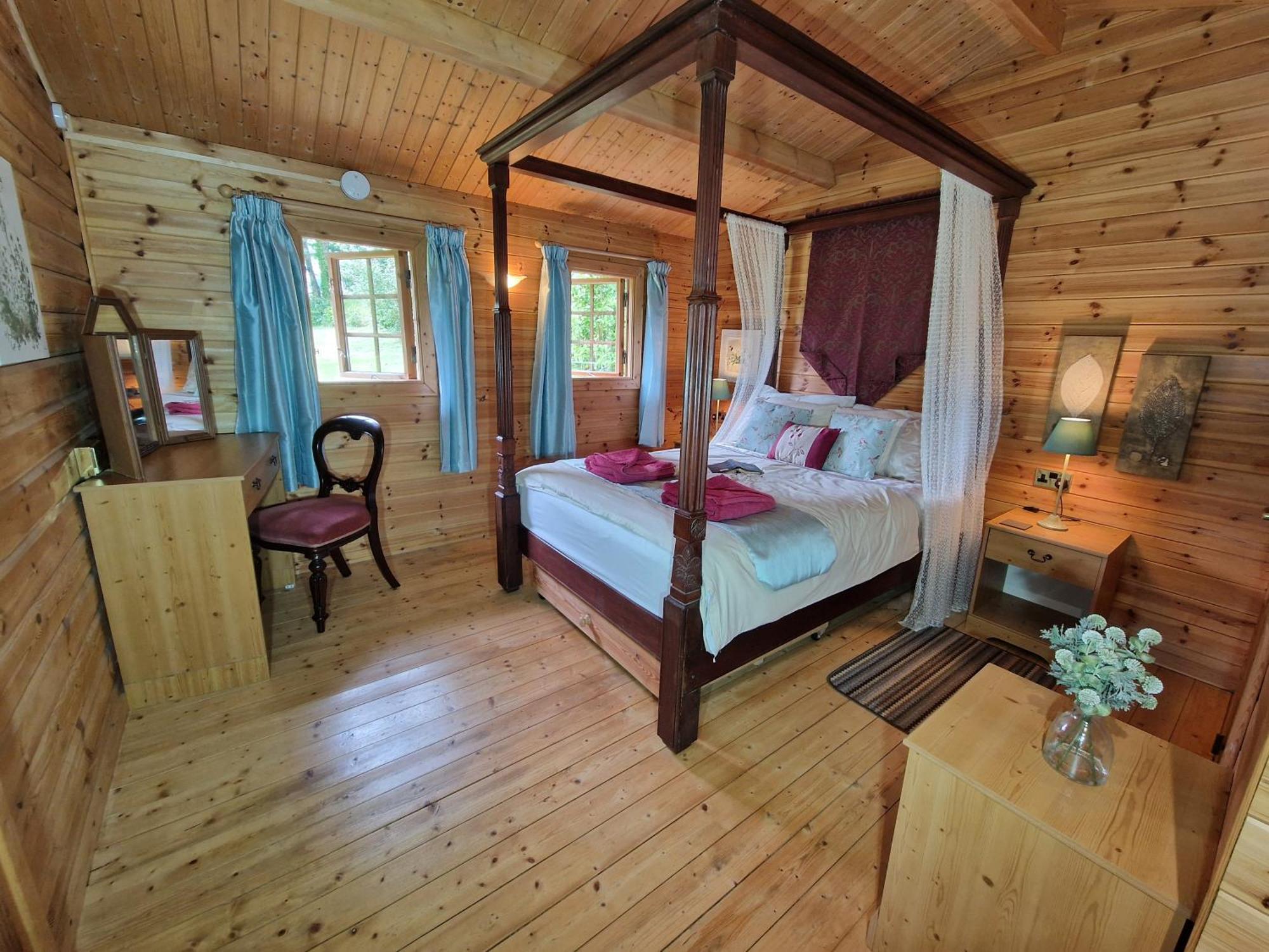 Polgwedhen Lodge Truro Bagian luar foto